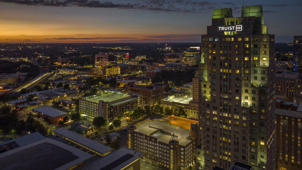 434 Fayetteville St, Raleigh, NC for lease - Building Photo - Image 3 of 13