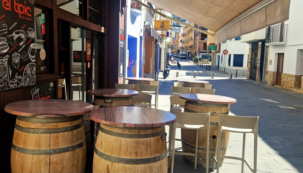 Carrer Sant Sebastian, 73, Roses, Gerona for lease - Building Photo - Image 2 of 23