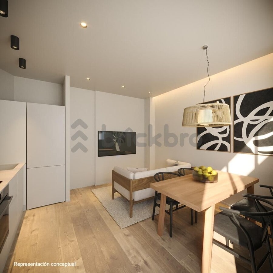 Barcelona, BAR 08023 -  -  - Other - Image 1 of 1