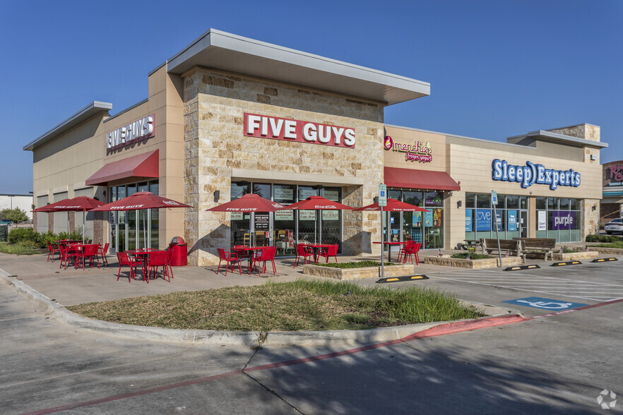 2701 State Highway 121, Euless, TX for lease - Primary Photo - Image 1 of 3