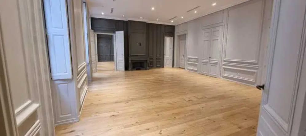 14 Rue Royale, Lyon for lease Interior Photo- Image 1 of 14