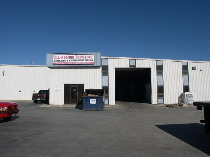 2821 W Chestnut Expy, Springfield, MO for sale - Primary Photo - Image 1 of 1