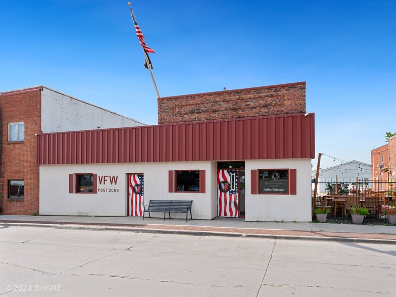 34 School St, Carlisle, IA for sale - Building Photo - Image 3 of 22