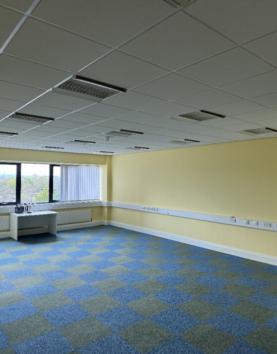Furthergate, Blackburn for lease Interior Photo- Image 1 of 1