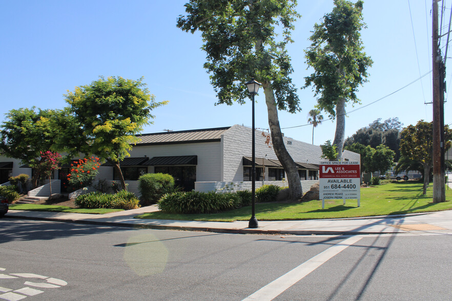 3579 Arlington Ave, Riverside, CA for lease - Building Photo - Image 1 of 5