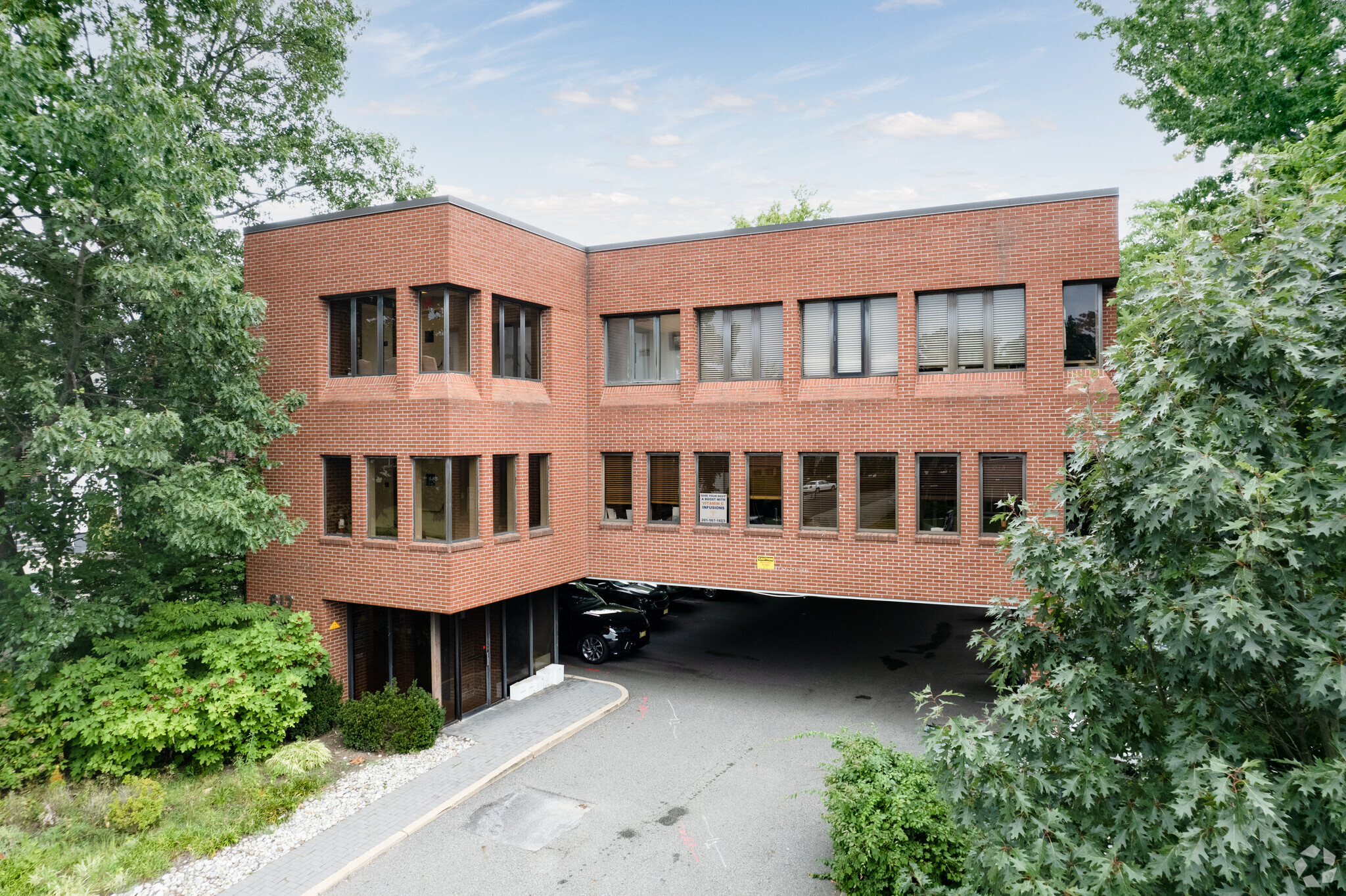 617 E Palisade Ave, Englewood Cliffs, NJ for lease Primary Photo- Image 1 of 7