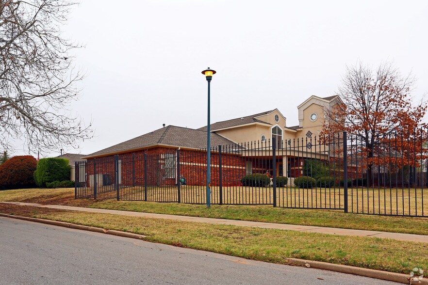 1301 NE 14th St, Oklahoma City, OK for sale - Building Photo - Image 3 of 3
