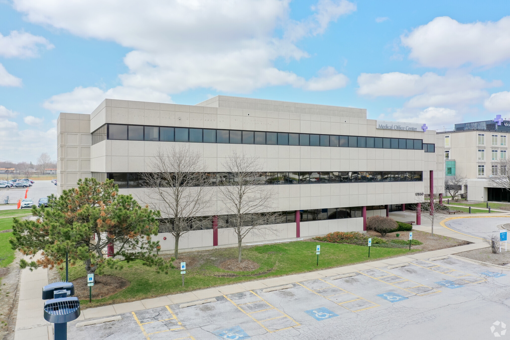 17850 S Kedzie Ave, Hazel Crest, IL for lease Building Photo- Image 1 of 3