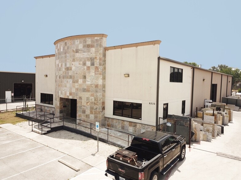 6230 Krempen Ave, San Antonio, TX for sale - Building Photo - Image 1 of 6