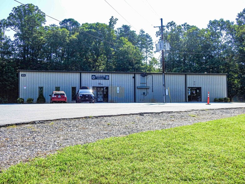 375 Rockwood Rd, Arden, NC for sale - Building Photo - Image 1 of 7