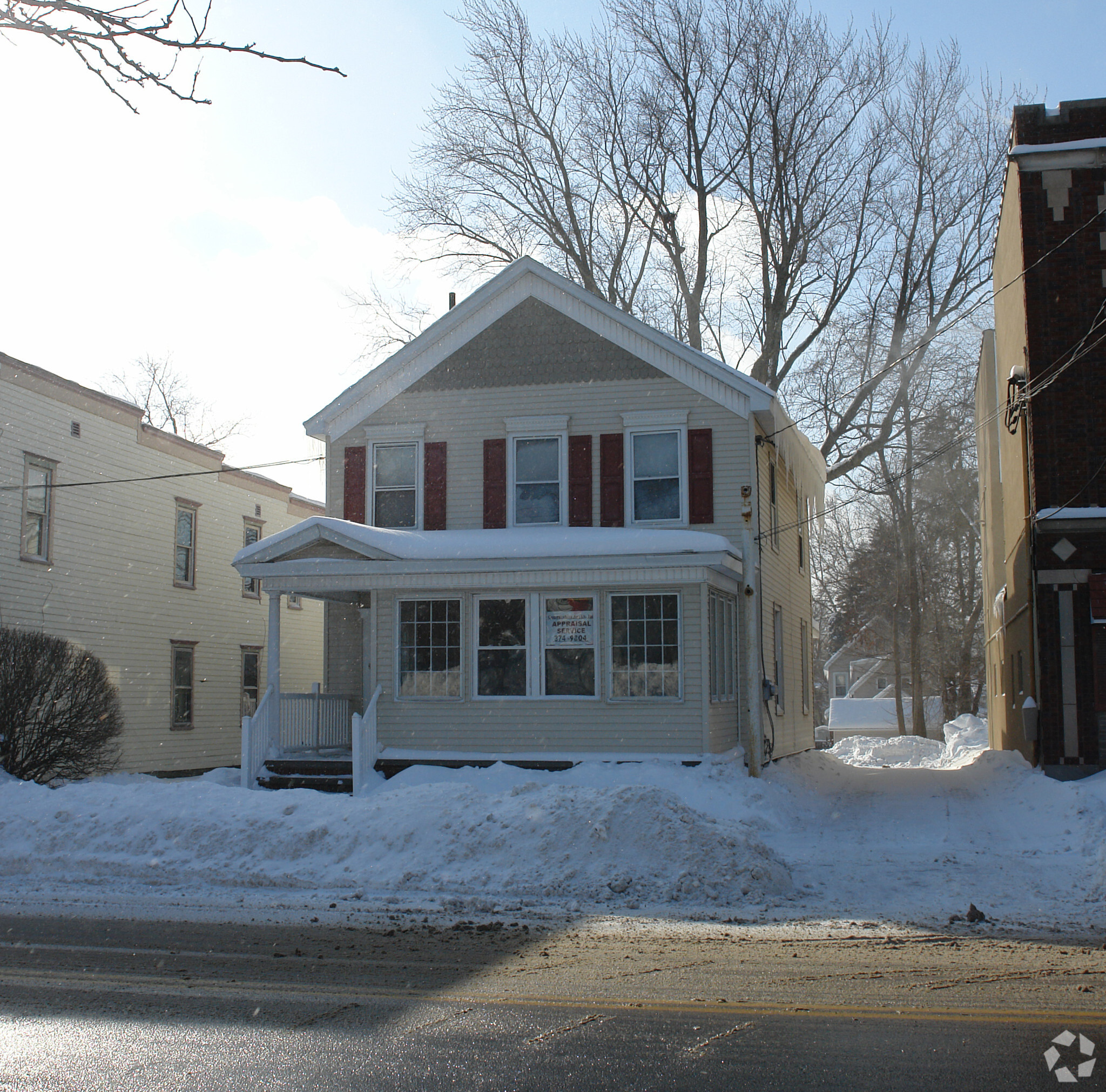 135 Mohawk Ave, Schenectady, NY for sale Primary Photo- Image 1 of 3