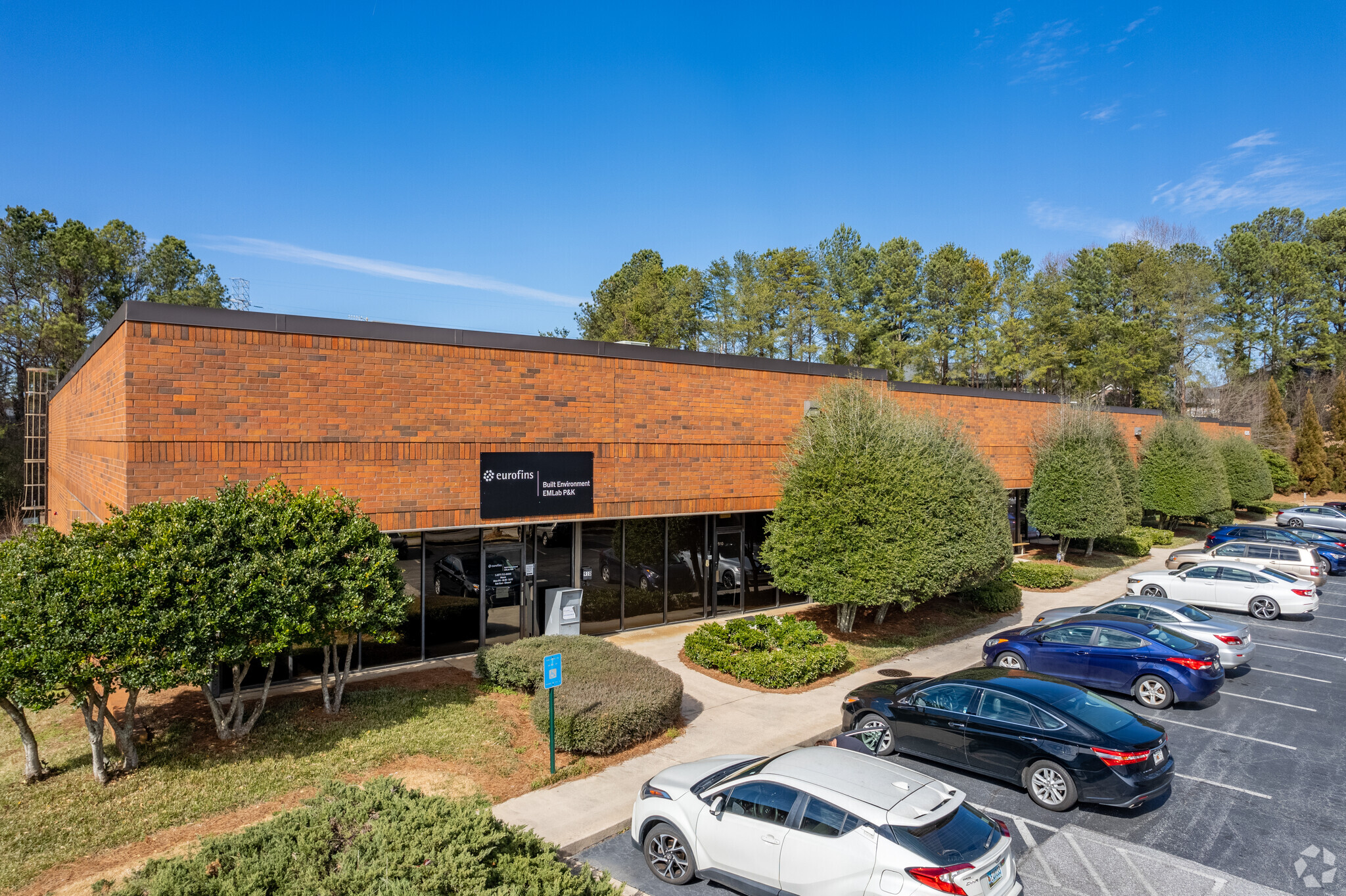 6215 Regency Pky, Norcross, GA for lease Building Photo- Image 1 of 6