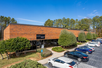 More details for 6215 Regency Pky, Norcross, GA - Industrial for Lease