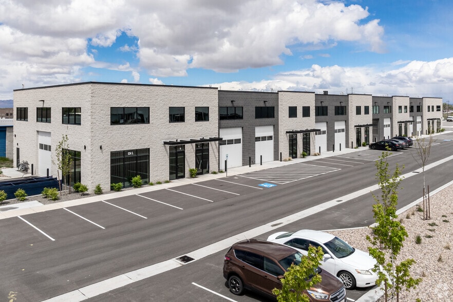 1234 S 1700 W w, Woods Cross, UT for lease - Building Photo - Image 3 of 8