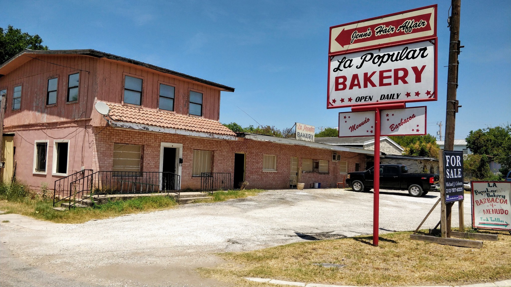 315 W Comal St, Pearsall, TX for sale Primary Photo- Image 1 of 1