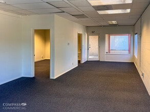 1900 NE Division St, Bend, OR for lease Interior Photo- Image 1 of 4