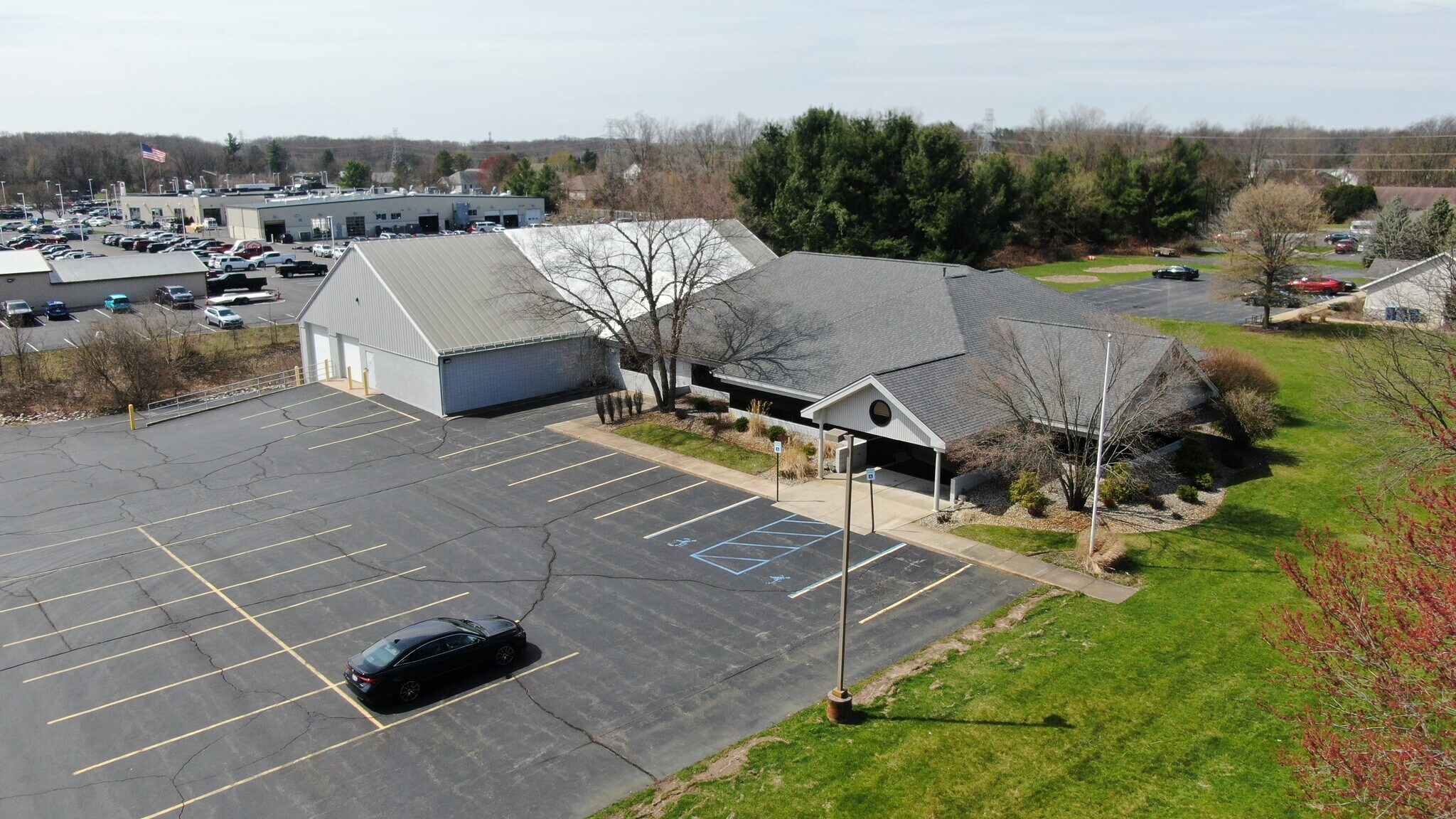 5835 Venture Park Dr, Kalamazoo, MI for sale Building Photo- Image 1 of 13