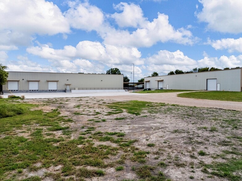 1009 S Robinson Dr, Robinson, TX for sale - Building Photo - Image 2 of 8