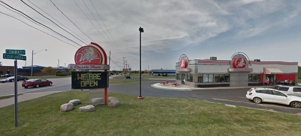 4462 Corunna Rd, Flint, MI for sale - Building Photo - Image 1 of 1