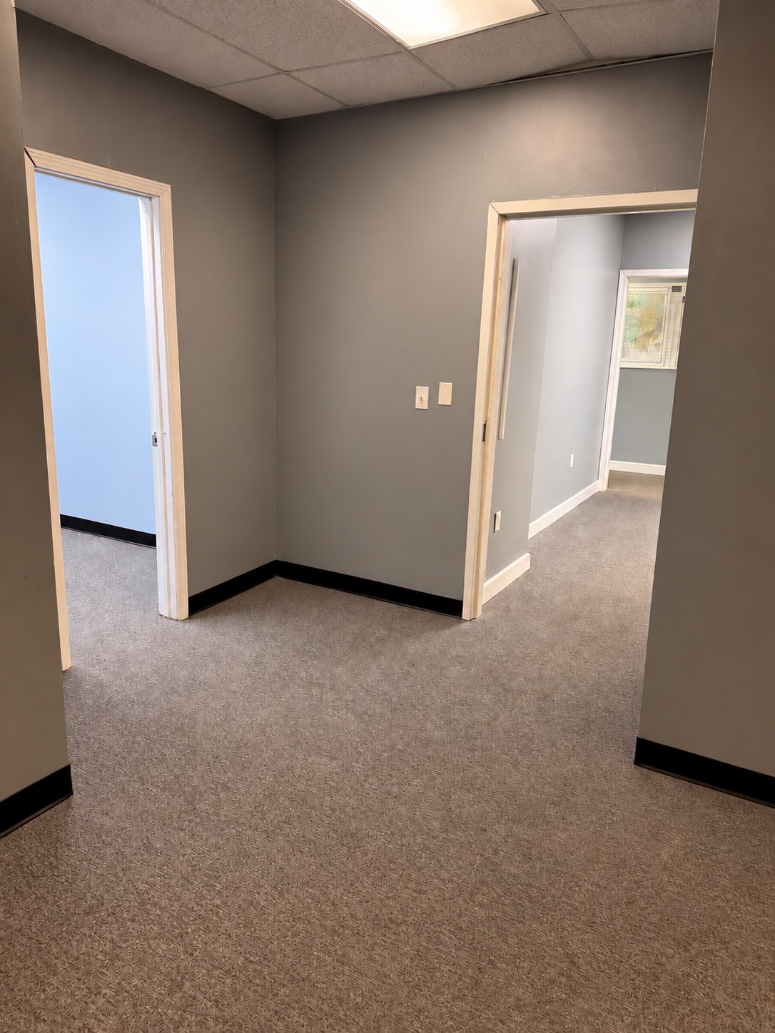 7444-7468 W 162nd Ter, Overland Park, KS for lease Interior Photo- Image 1 of 11