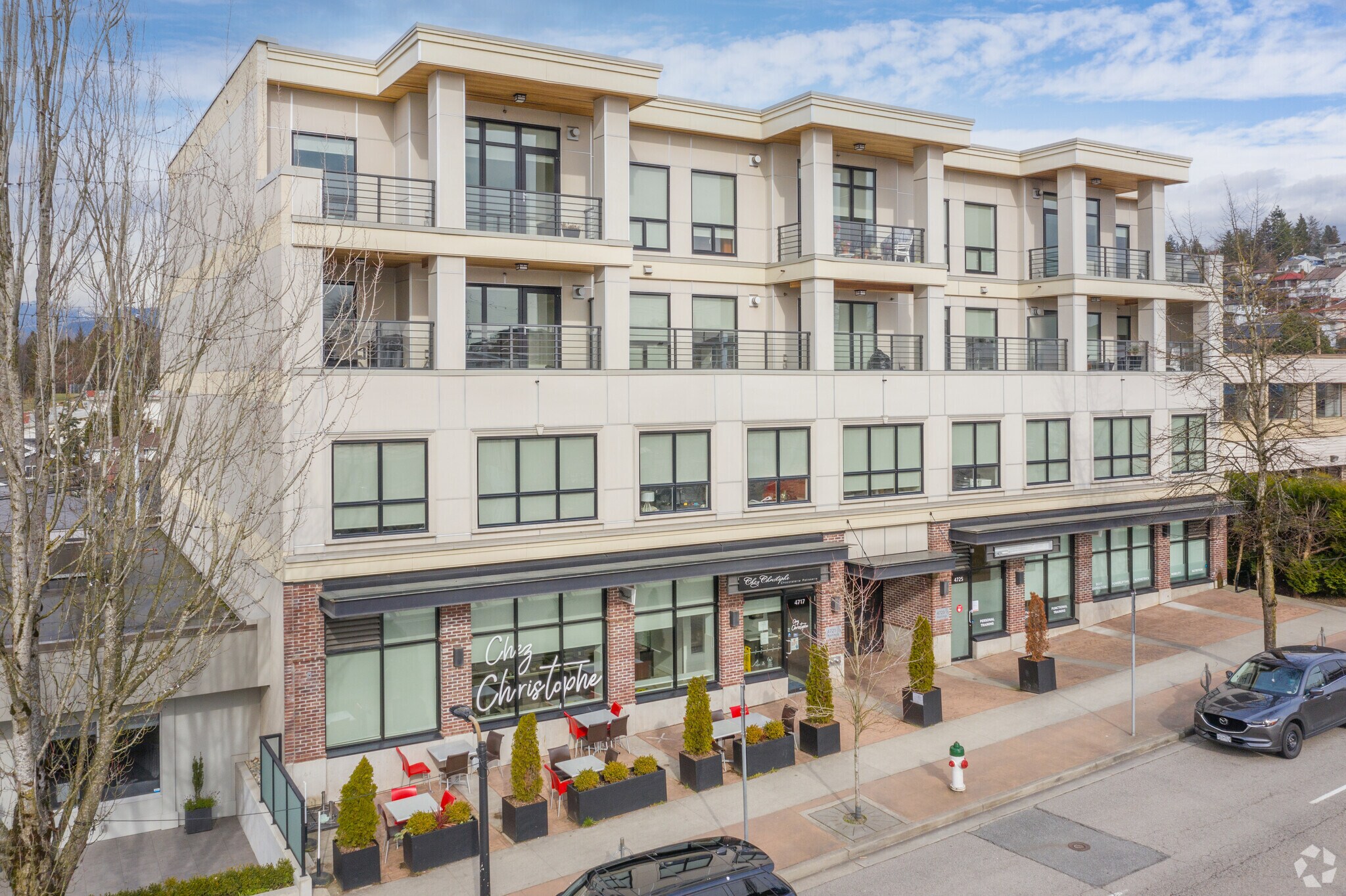 4717-4725 Hastings St, Burnaby, BC for sale Primary Photo- Image 1 of 6