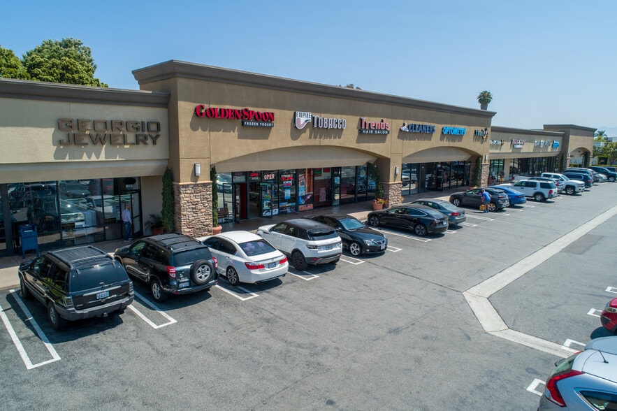 8871-8965 Atlanta Ave, Huntington Beach, CA for lease - Building Photo - Image 3 of 5
