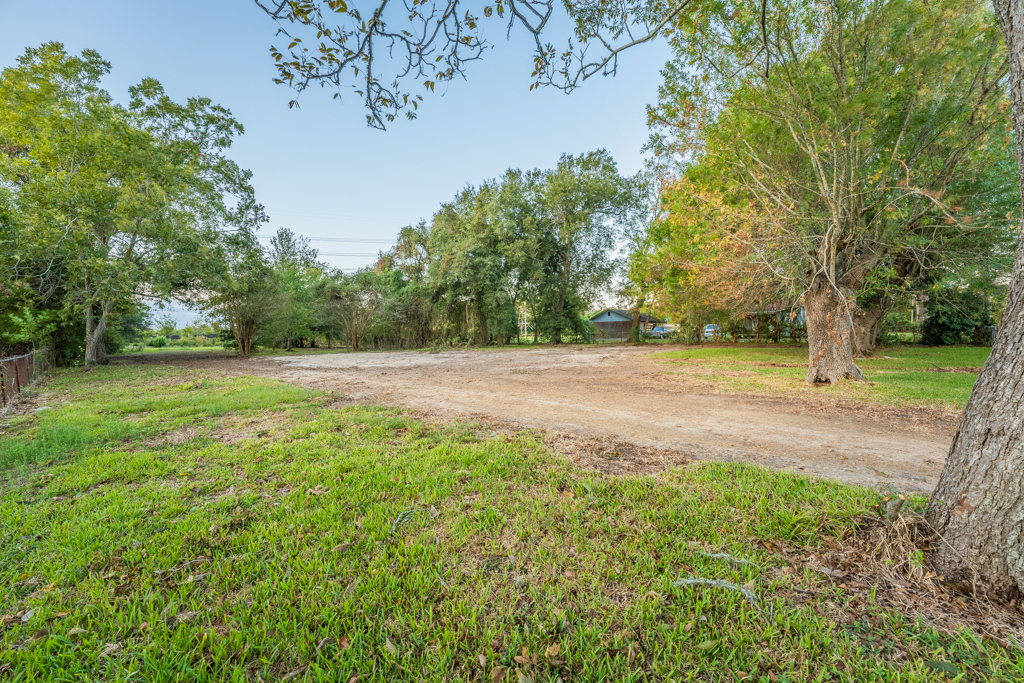 1003 Bowie St, Baytown, TX for sale Building Photo- Image 1 of 1