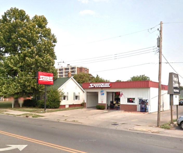 327 N Main St, Canton, IL for sale - Building Photo - Image 1 of 1