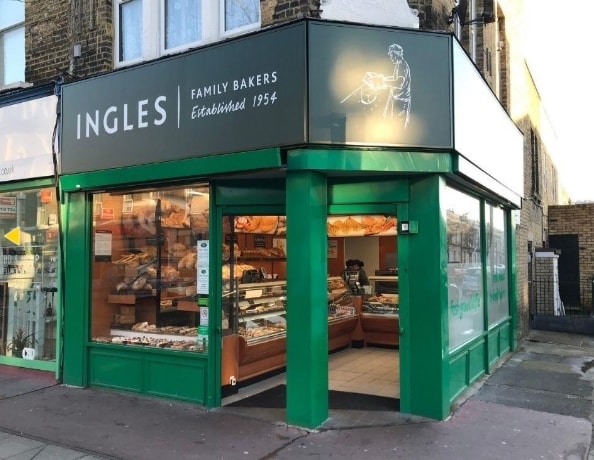 36 Chatsworth Rd, London for sale Primary Photo- Image 1 of 1