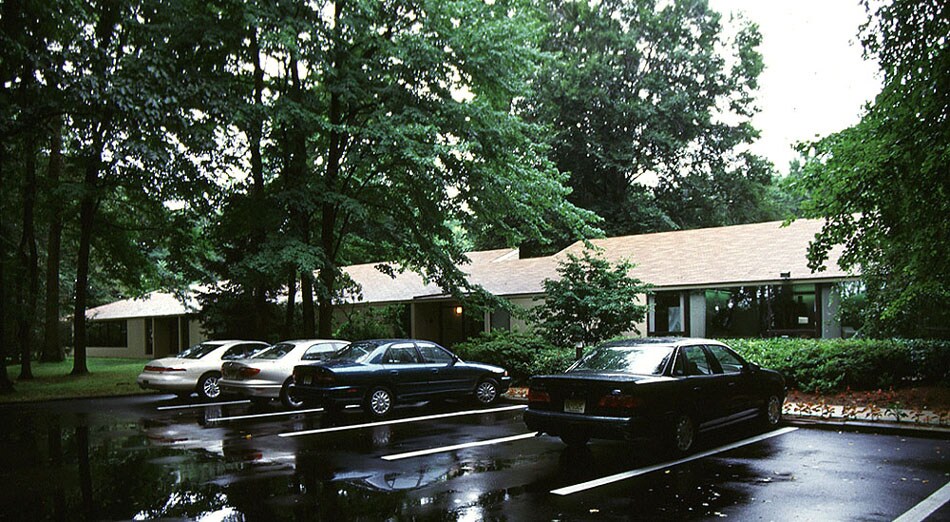 12 Perrine Rd, Monmouth Junction, NJ for sale Primary Photo- Image 1 of 1