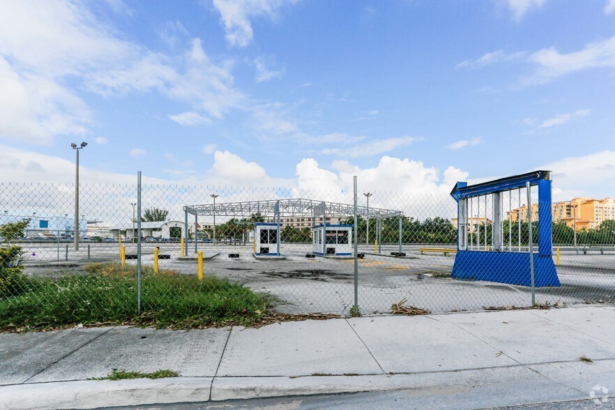4101 NW 31st St, Miami, FL for sale - Primary Photo - Image 1 of 1