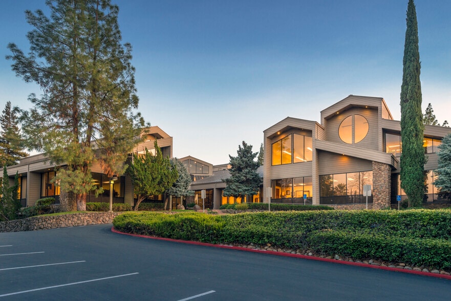 6939 Sunrise Blvd, Citrus Heights, CA for lease - Building Photo - Image 2 of 4