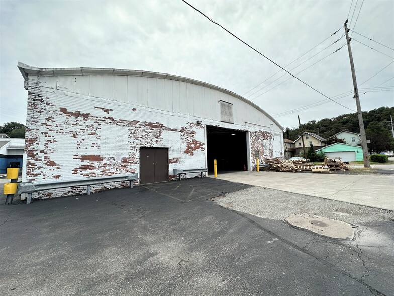 212 5th St, Wilmerding, PA for lease - Building Photo - Image 3 of 18