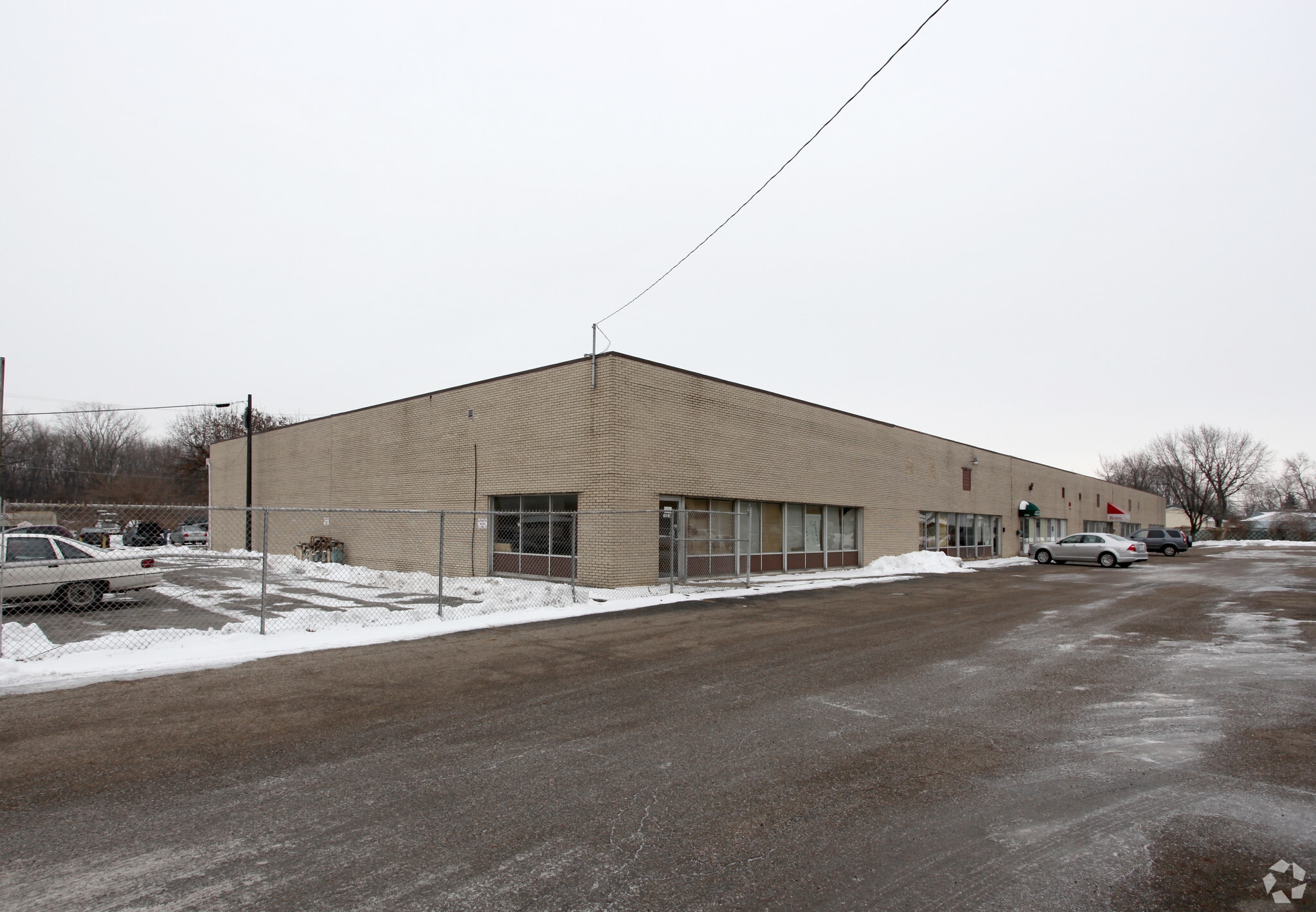 3551-3561 E Fulton St, Columbus, OH for lease Primary Photo- Image 1 of 17