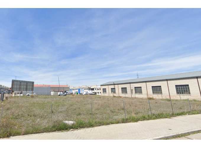 Land in Humanes de Madrid, Madrid for sale Primary Photo- Image 1 of 1