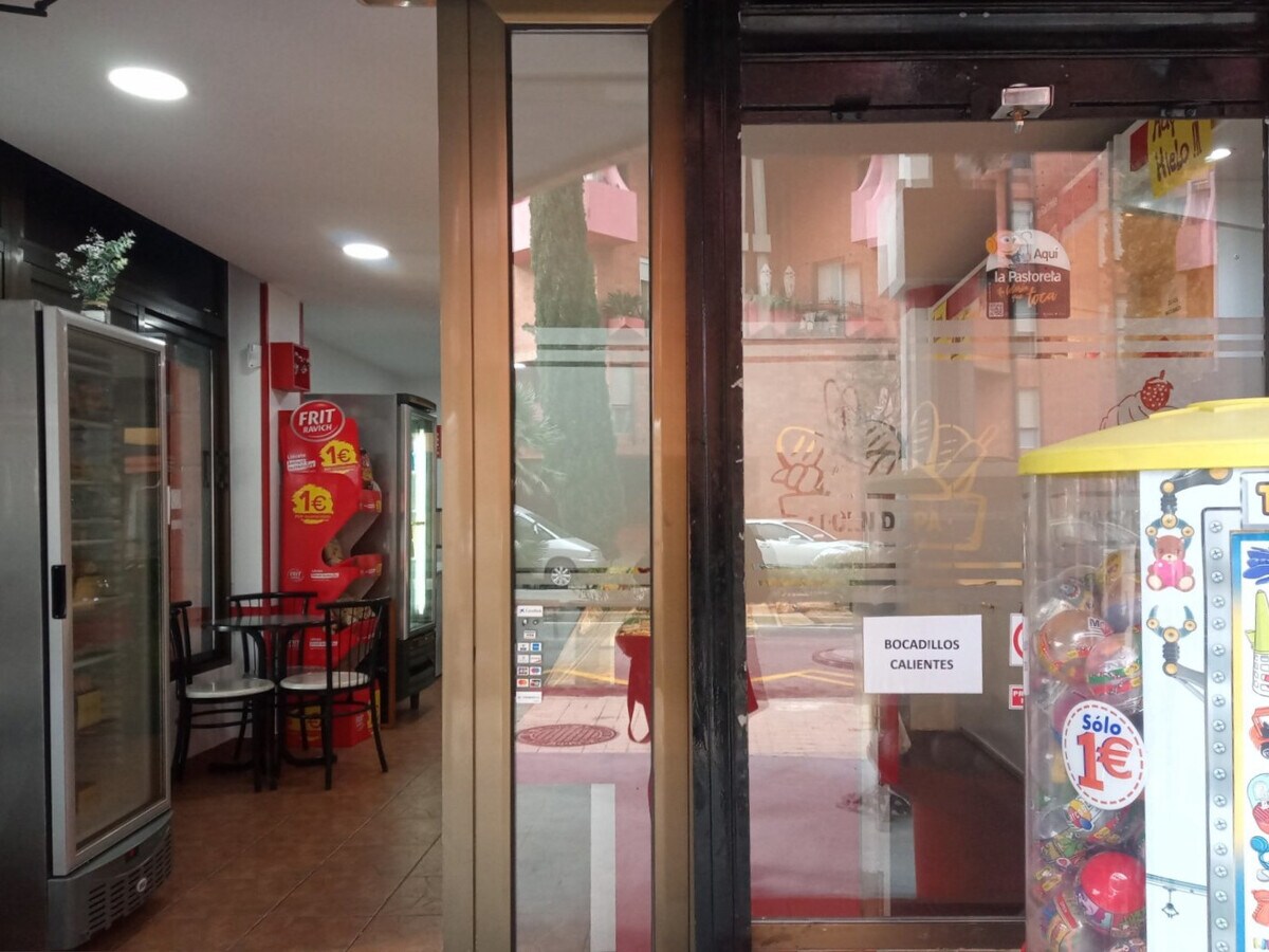 Reus, TAR 43206 -  -  - Interior Photo - Image 1 of 9
