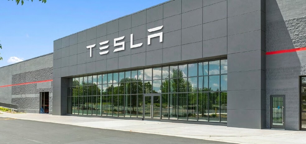 Tesla Sales, Service & Delivery - NNN Property