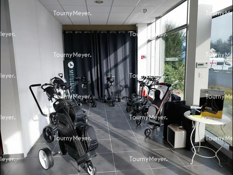 Office in Brest for sale - Building Photo - Image 2 of 11