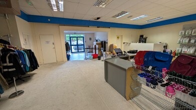 Weddington Rd, Nuneaton for lease Interior Photo- Image 2 of 3