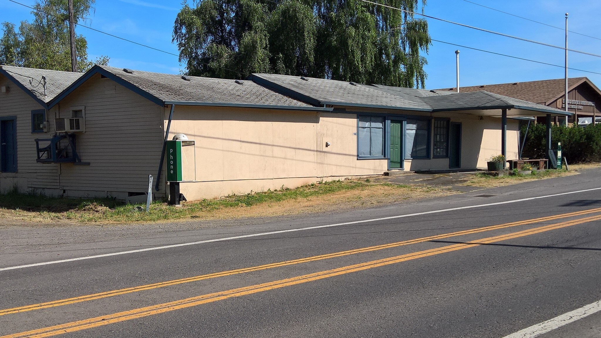 88773 Territorial Hwy, Elmira, OR 97437