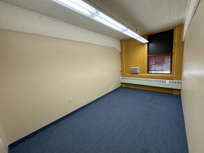 143-147 Essex St, Haverhill, MA for lease Interior Photo- Image 2 of 3