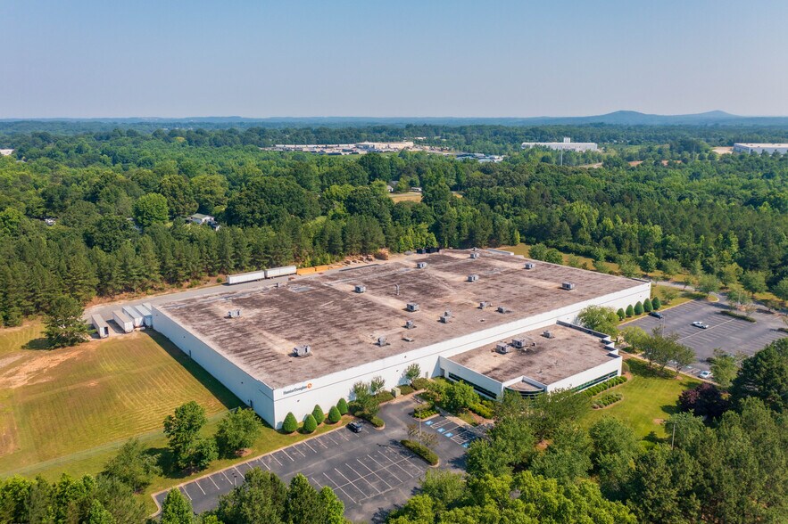 201 Southridge Pky, Bessemer City, NC 28016 Hunter Douglas