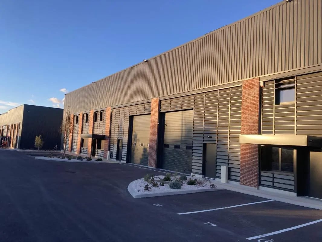 Flex in Signes for sale Building Photo- Image 1 of 11