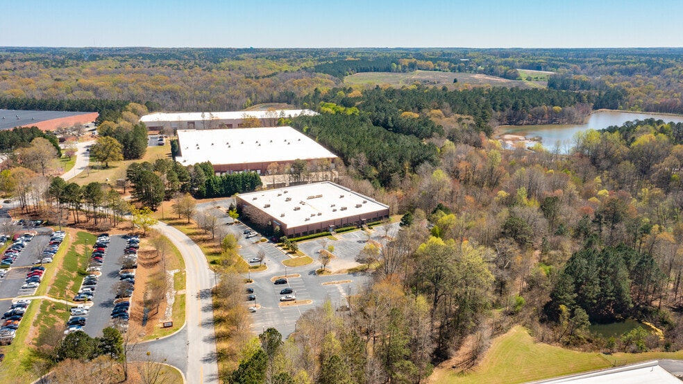 13230 Lochridge Blvd, Covington, GA for sale - Building Photo - Image 1 of 1