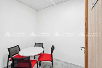 1 Place Des Reflets, Courbevoie for lease Building Photo- Image 2 of 19