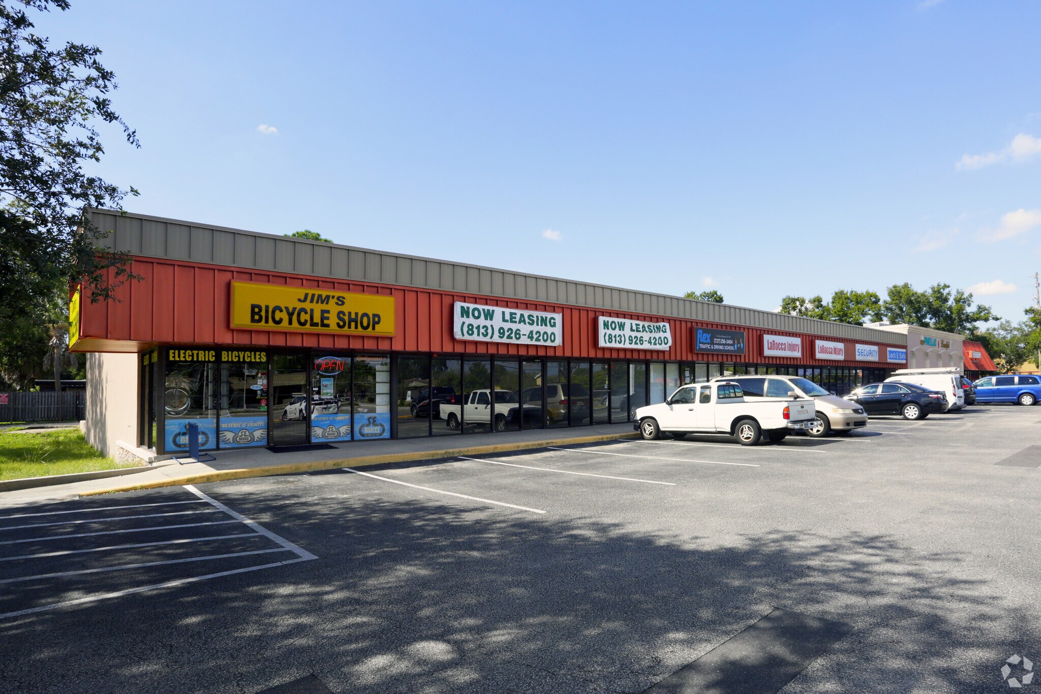 5098 66th St N, Saint Petersburg, FL for sale Building Photo- Image 1 of 1