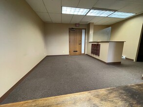 4801 W Peterson Ave, Chicago, IL for lease Interior Photo- Image 2 of 6