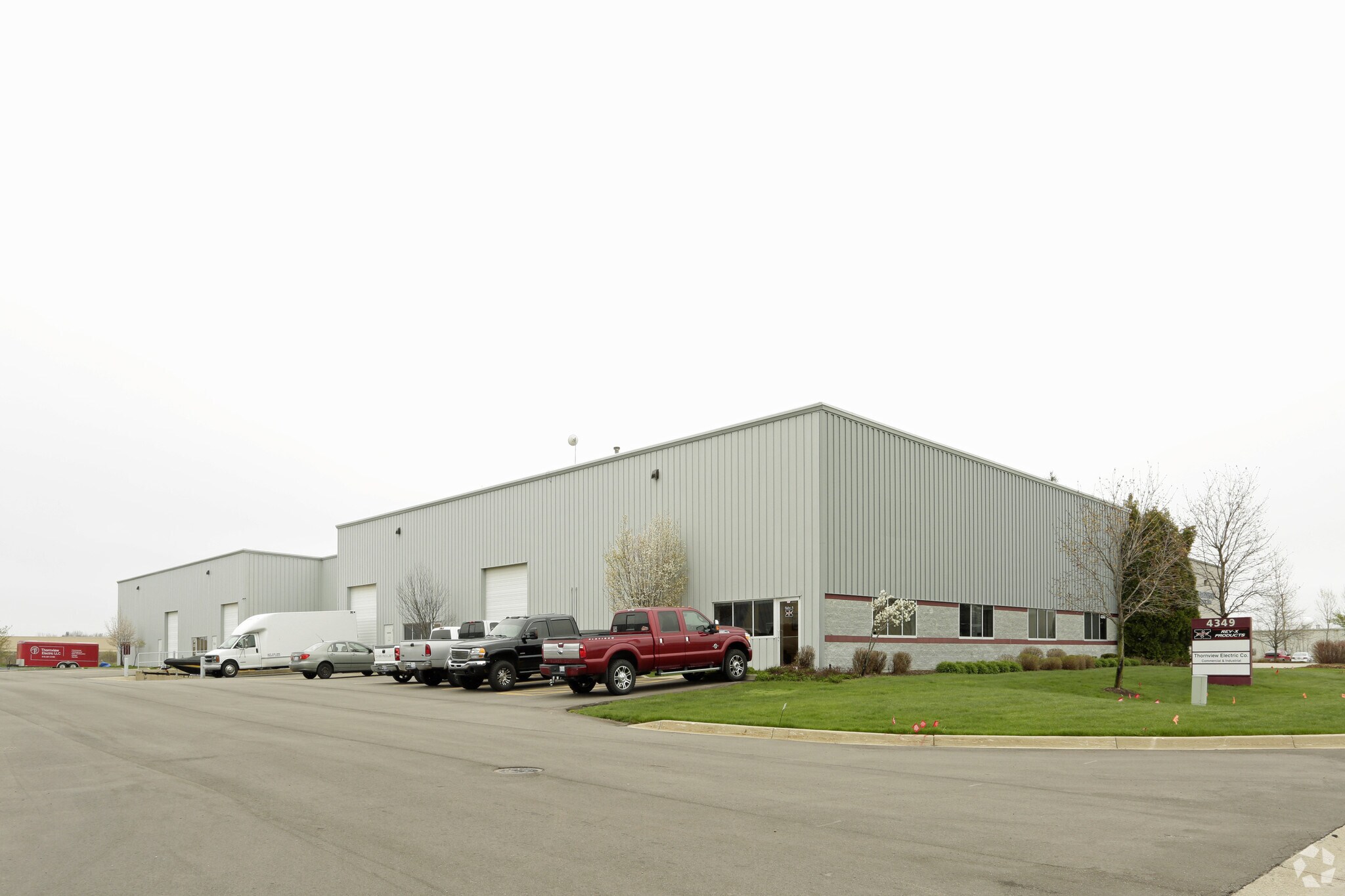 4349 40th St SE, Grand Rapids, MI for sale Primary Photo- Image 1 of 1