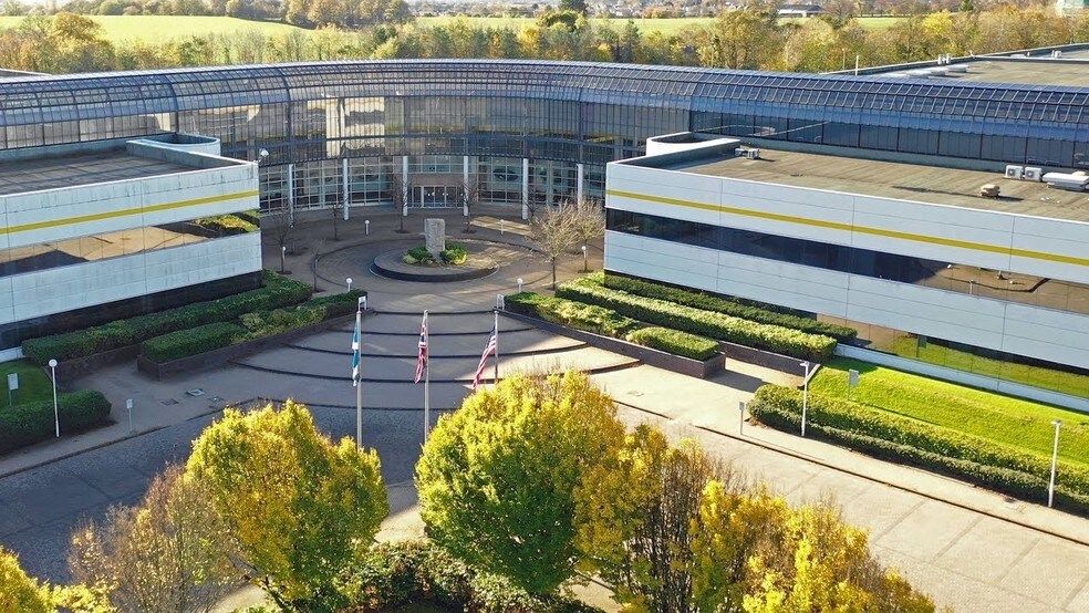 Erskine Ferry Rd, PA7 5PP Campus