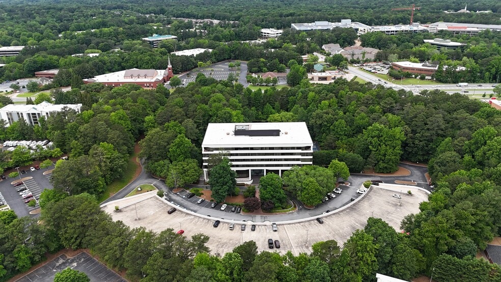 5550 Peachtree Pky, Peachtree Corners, GA for lease - Building Photo - Image 2 of 12
